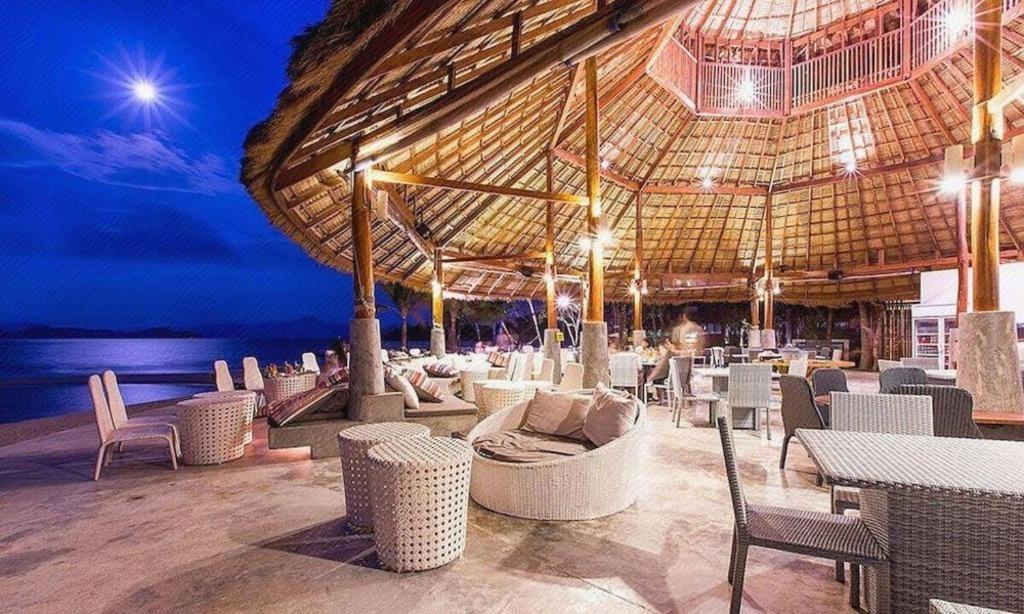 The Blue Sky Resort@ Koh Payam Koh Phayam Bagian luar foto